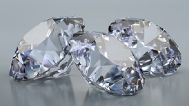 25% of Diamond jewellery Sales in 2021 Were Made Online